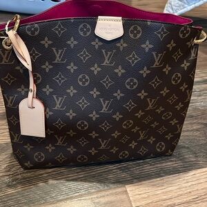Louis Vuitton Graceful PM